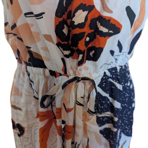 White Floral Jumpsuit Size  Medium - Picture 5 of 10